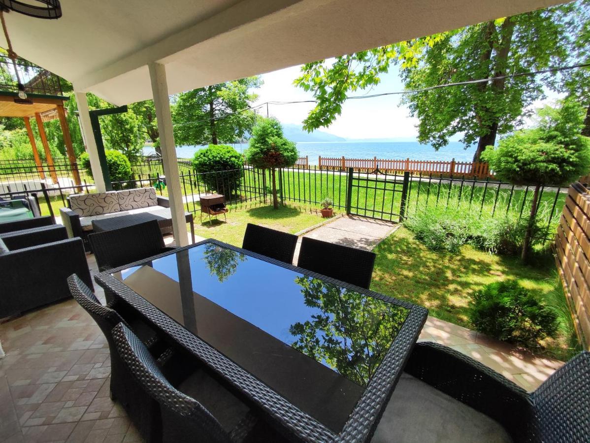 Villa Paradiso Охрид Екстериор снимка